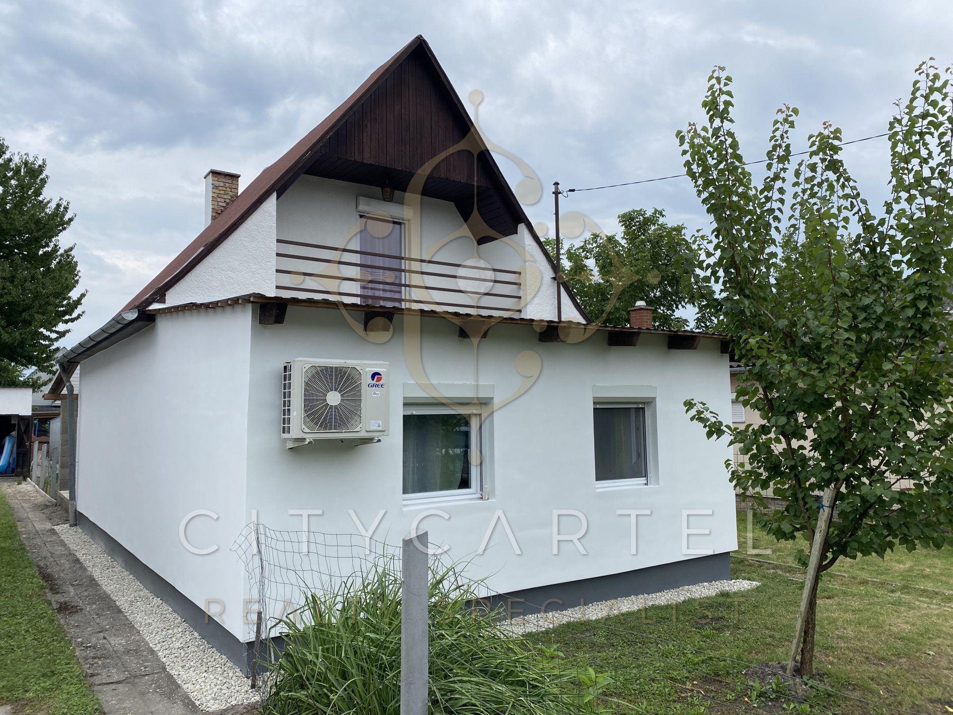 A fájl már létezik a célhelyen: import/kepek/vizjeles_4928931.jpg
Eladó nyaraló Fonyód  70 m<sup>2</sup> 64.9 millió Ft