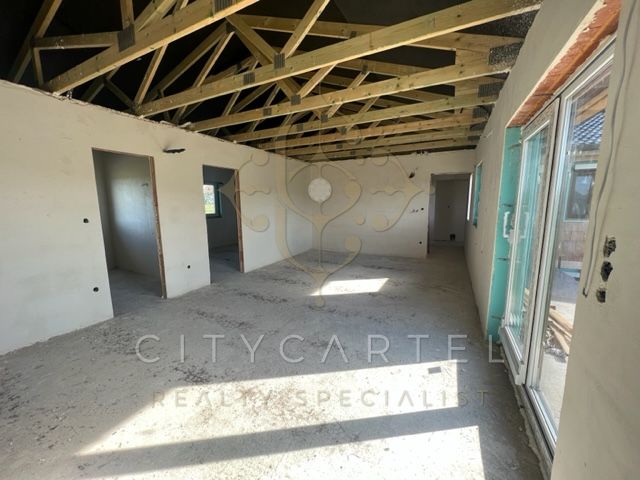A fájl már létezik a célhelyen: import/kepek/vizjeles_4954964.jpg
For sale flat Szántód  72 m<sup>2</sup> 89.9 millió Ft