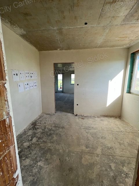 A fájl már létezik a célhelyen: import/kepek/vizjeles_4954970.jpg
For sale flat Szántód  72 m<sup>2</sup> 89.9 millió Ft