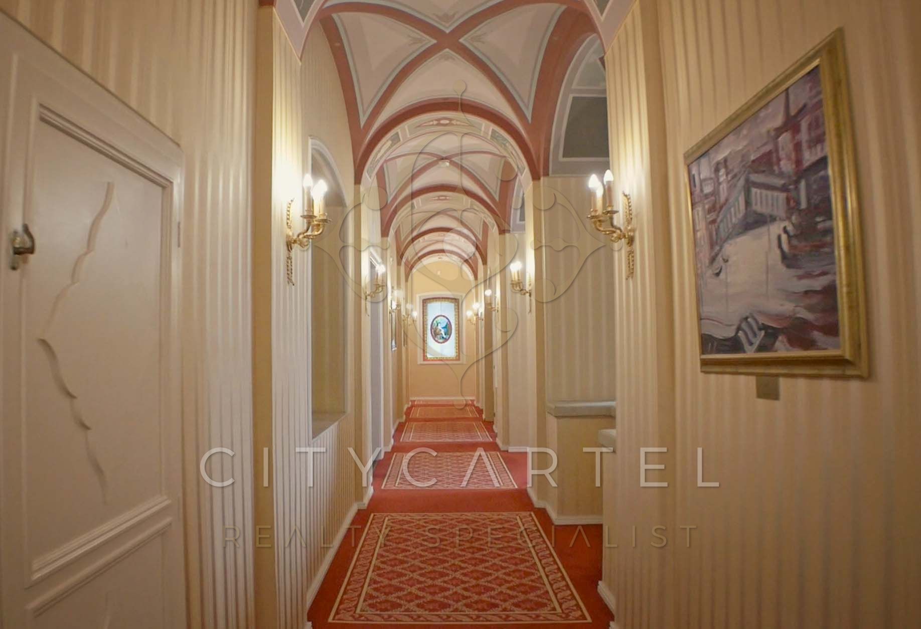 A fájl már létezik a célhelyen: import/kepek/vizjeles_4984658.jpg
Eladó Villa, kastély, kúria Acsa  3133 m<sup>2</sup> 13200000 EUR