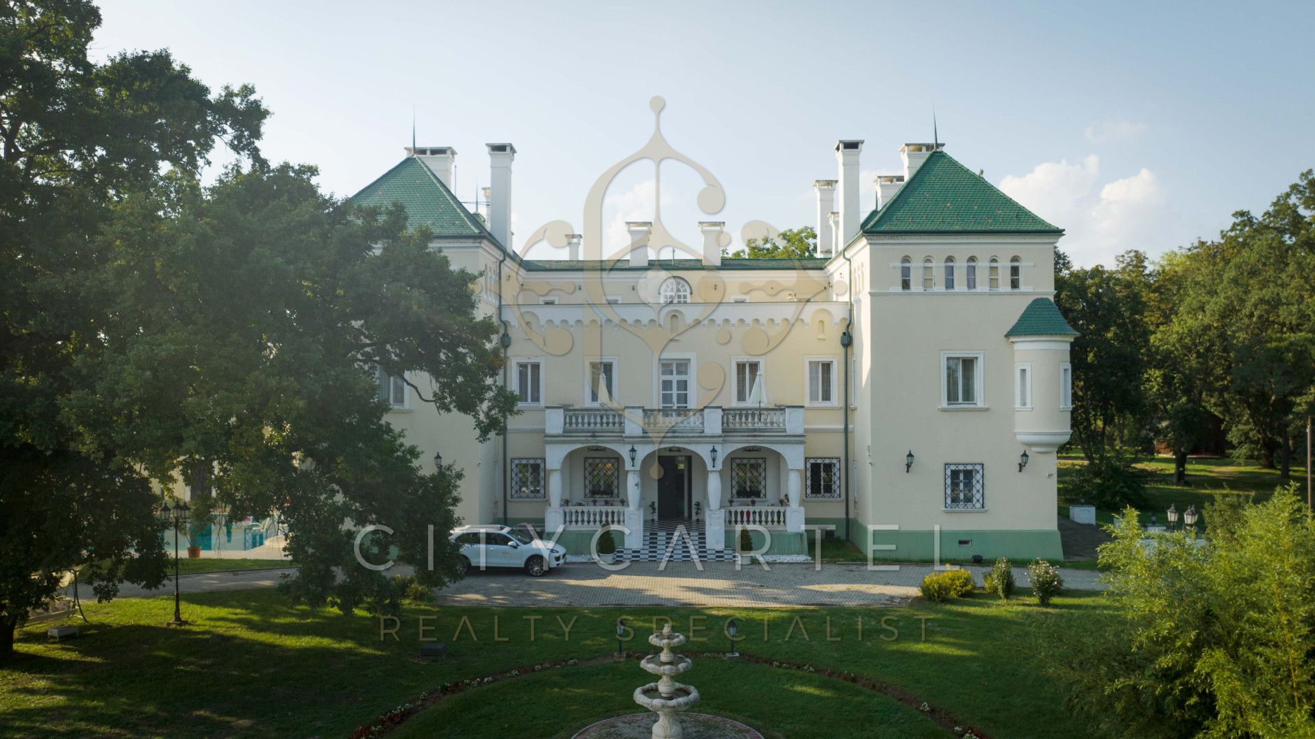 A fájl már létezik a célhelyen: import/kepek/vizjeles_4984659.jpg
Eladó Villa, kastély, kúria Acsa  3133 m<sup>2</sup> 13200000 EUR