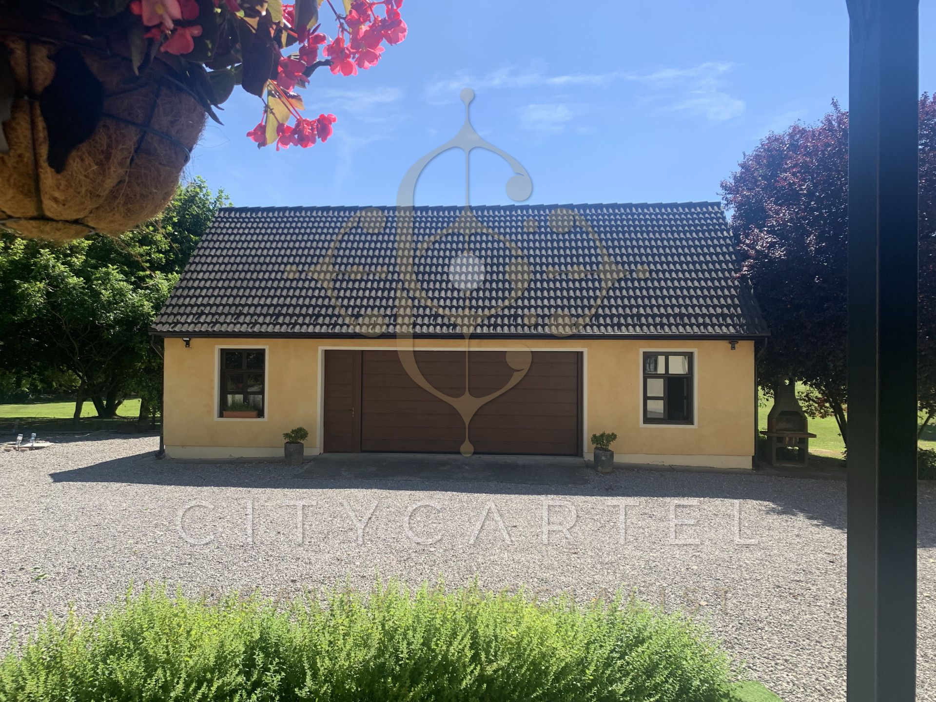 A fájl már létezik a célhelyen: import/kepek/vizjeles_5020885.jpg
Eladó Villa, kastély, kúria Bárdudvarnok  330 m<sup>2</sup> 169 millió Ft