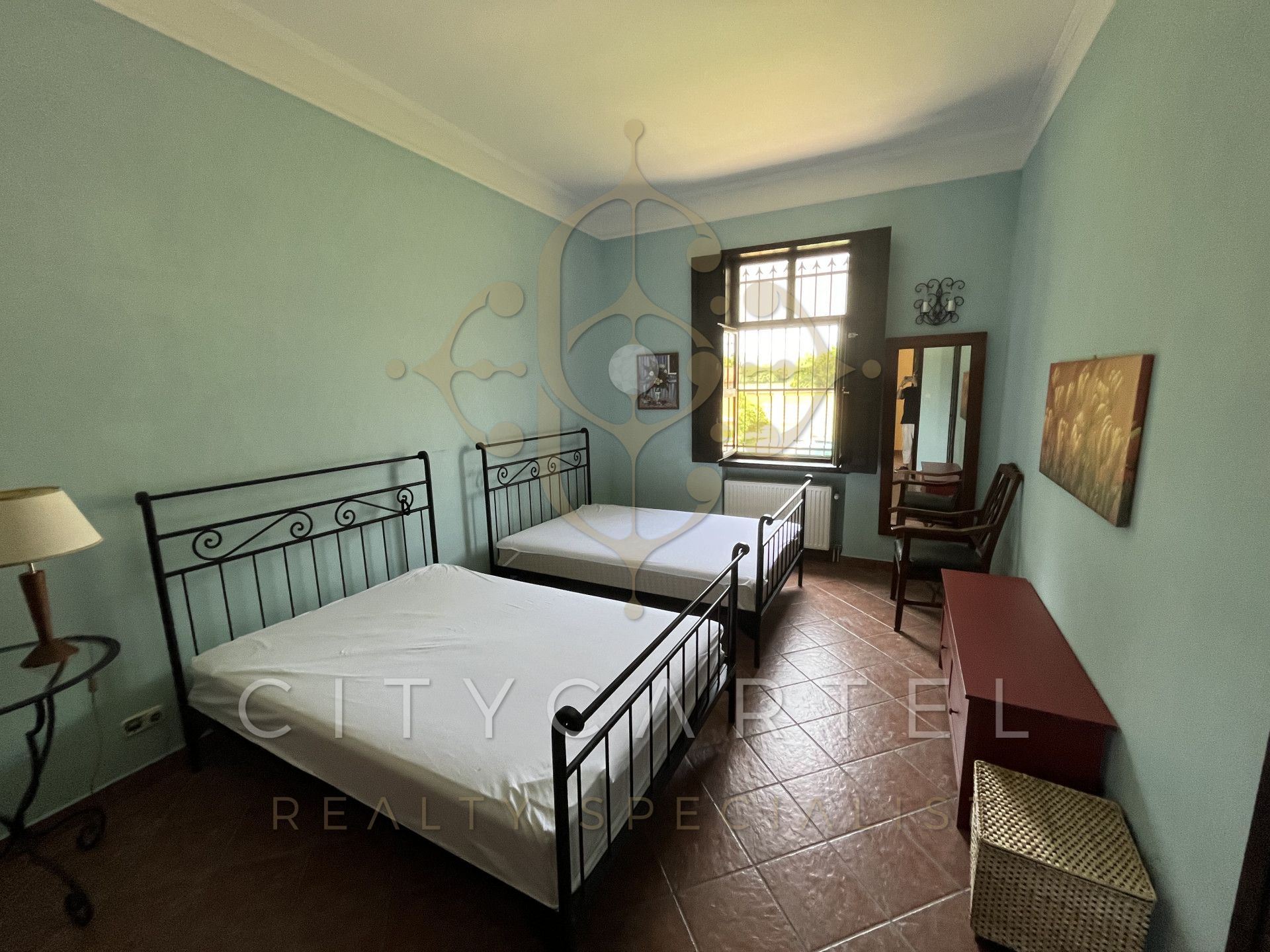 A fájl már létezik a célhelyen: import/kepek/vizjeles_5020896.jpg
Eladó Villa, kastély, kúria Bárdudvarnok  330 m<sup>2</sup> 169 millió Ft
