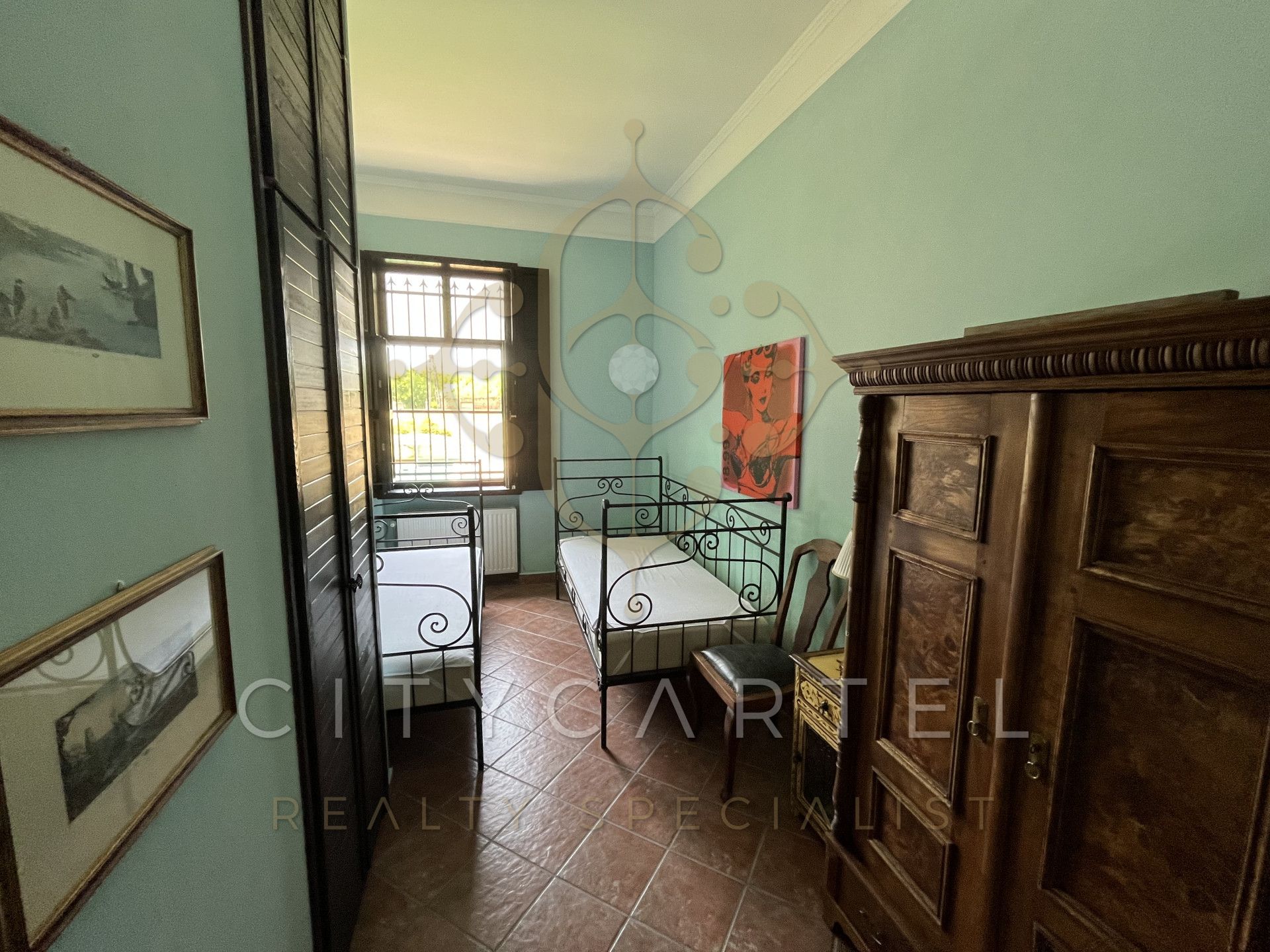 A fájl már létezik a célhelyen: import/kepek/vizjeles_5020897.jpg
Eladó Villa, kastély, kúria Bárdudvarnok  330 m<sup>2</sup> 169 millió Ft