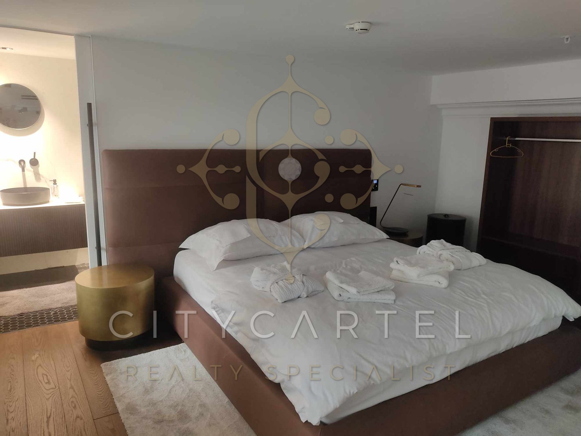 A fájl már létezik a célhelyen: import/kepek/vizjeles_5029152.jpg
For sale flat Budapest, VI. kerület  132 m<sup>2</sup> 4000 EUR