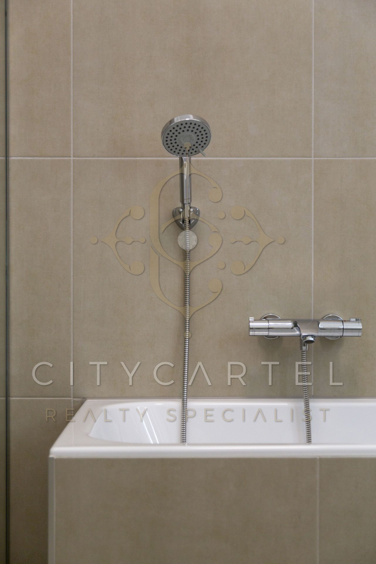 A fájl már létezik a célhelyen: import/kepek/vizjeles_5037584.jpg
Eladó Téglalakás Budapest, V. kerület  136 m<sup>2</sup> 3800 EUR