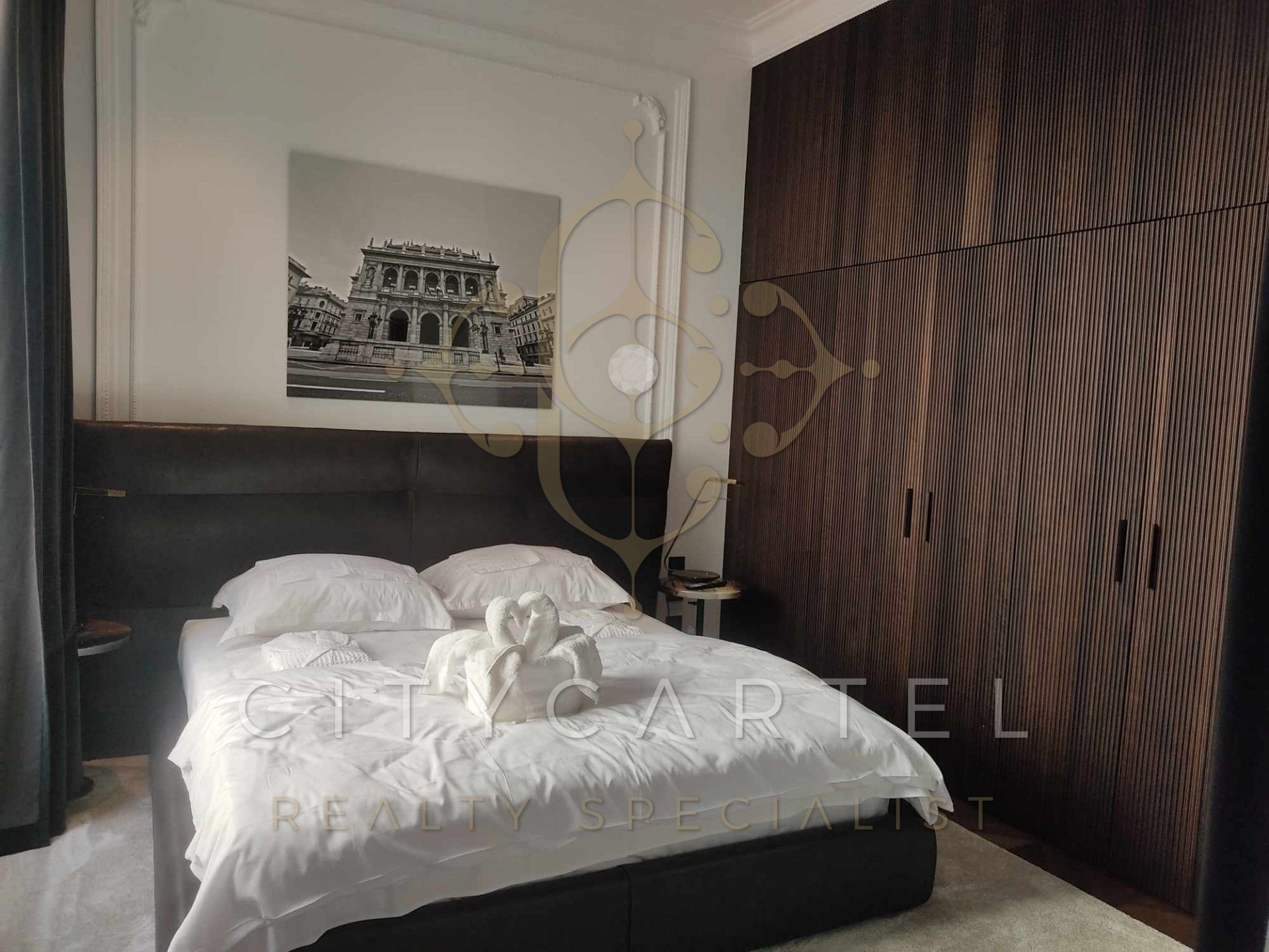 A fájl már létezik a célhelyen: import/kepek/vizjeles_5038209.jpg
For sale flat Budapest, VI. kerület  132 m<sup>2</sup> 4000 EUR
