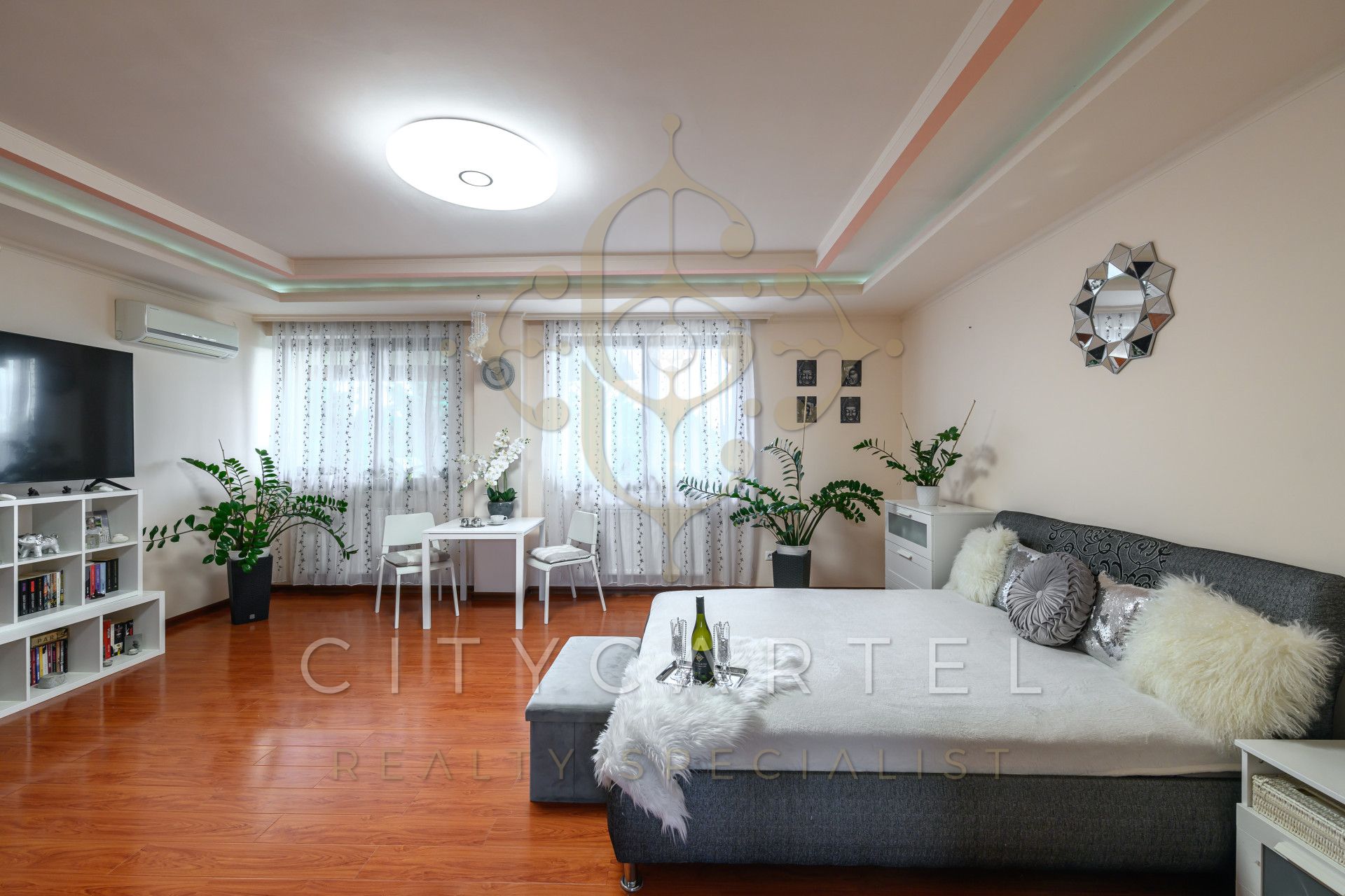A fájl már létezik a célhelyen: import/kepek/vizjeles_5081336.jpg
For sale house Budapest, XVI. kerület  399 m<sup>2</sup> 399 millió Ft