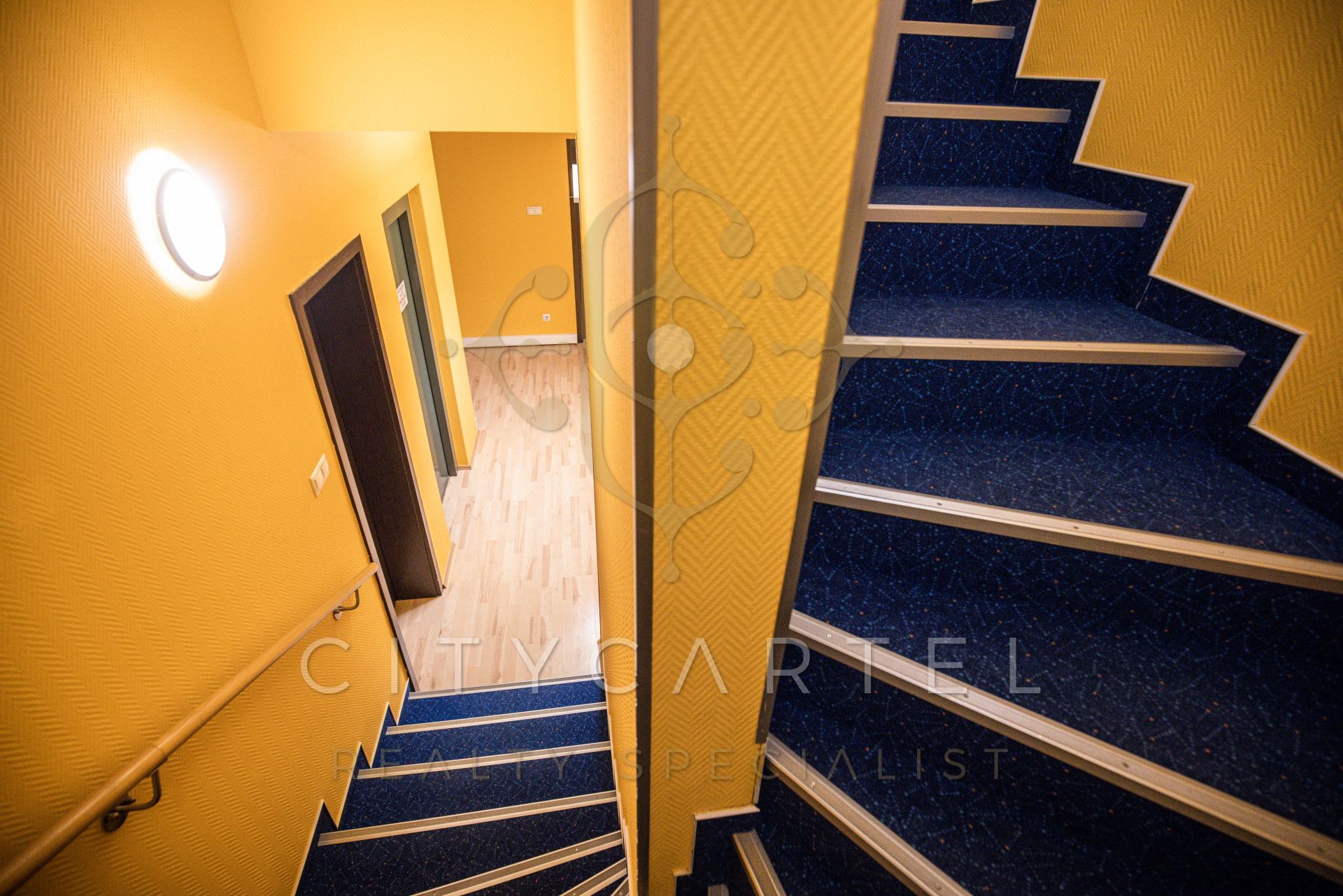 A fájl már létezik a célhelyen: import/kepek/vizjeles_5083657.jpg
Eladó Irodaház Budapest, II. kerület  1050 m<sup>2</sup> 4000000 EUR