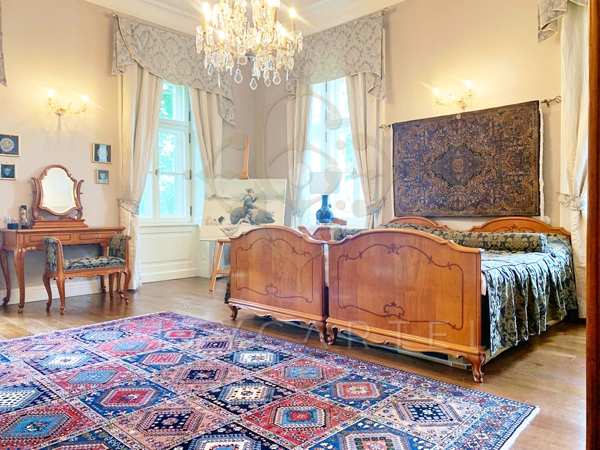 A fájl már létezik a célhelyen: import/kepek/vizjeles_5088548.jpg
Eladó Villa, kastély, kúria Bér  1050 m<sup>2</sup> 3000000 EUR