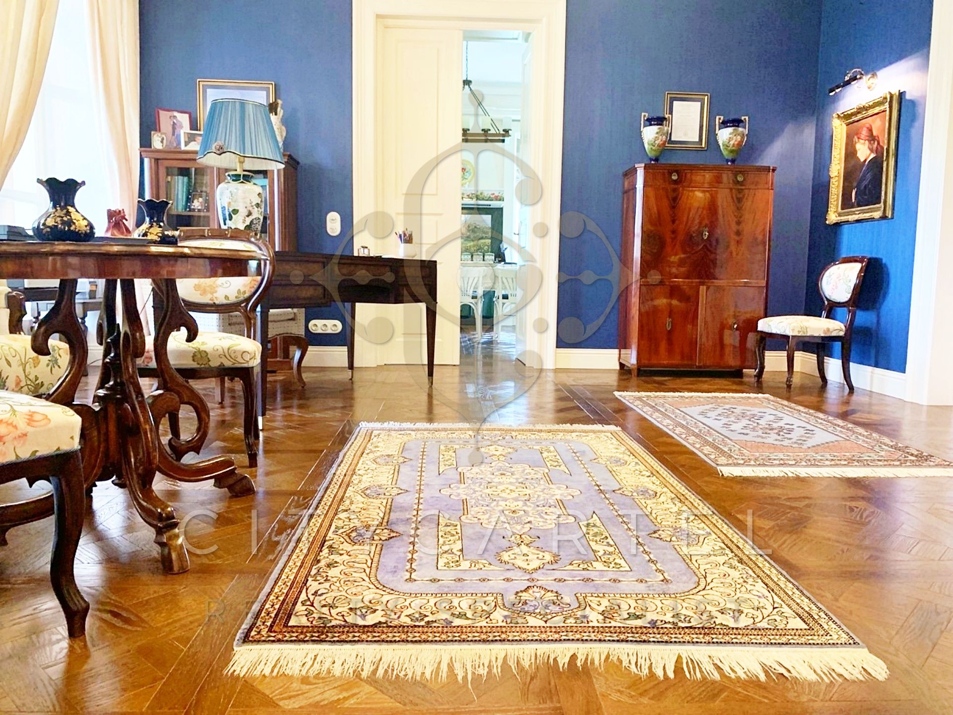 A fájl már létezik a célhelyen: import/kepek/vizjeles_5088557.jpg
Eladó Villa, kastély, kúria Bér  1050 m<sup>2</sup> 3000000 EUR