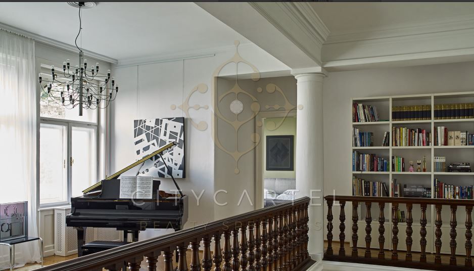 A fájl már létezik a célhelyen: import/kepek/vizjeles_5134790.jpg
For sale Villa, castle, mansion Budapest, XII. kerület  421 m<sup>2</sup> 6750 EUR