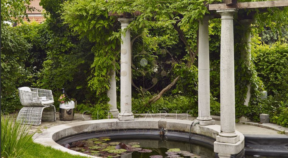 A fájl már létezik a célhelyen: import/kepek/vizjeles_5134796.jpg
For sale Villa, castle, mansion Budapest, XII. kerület  421 m<sup>2</sup> 6750 EUR