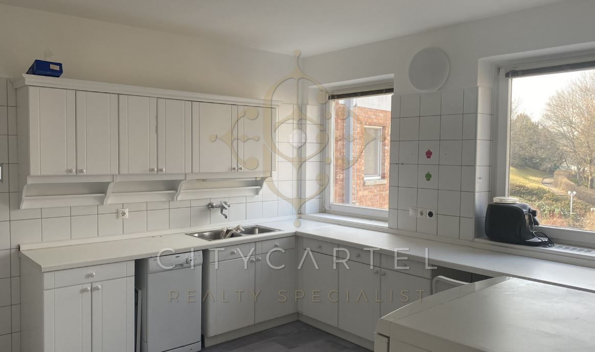 A fájl már létezik a célhelyen: import/kepek/vizjeles_5134963.jpg
Eladó Téglalakás Budapest, II. kerület  148 m<sup>2</sup> 2300 EUR