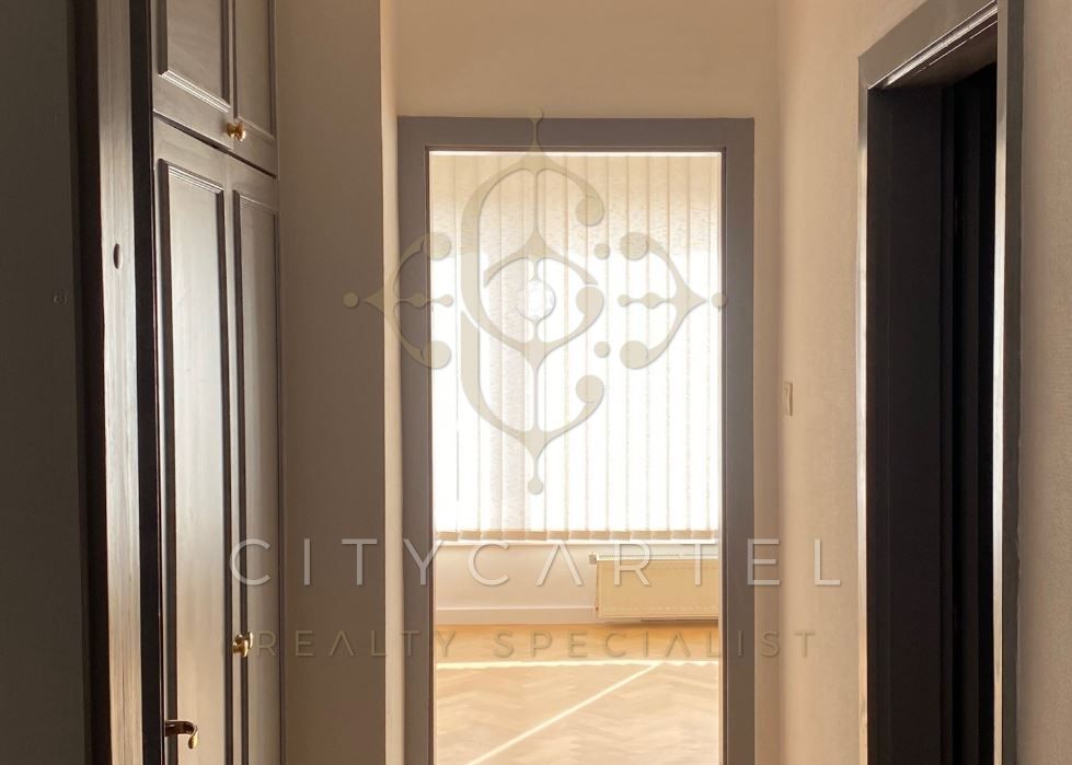 A fájl már létezik a célhelyen: import/kepek/vizjeles_5134969.jpg
Eladó Téglalakás Budapest, II. kerület  148 m<sup>2</sup> 2300 EUR