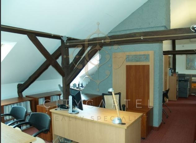 A fájl már létezik a célhelyen: import/kepek/vizjeles_5135010.jpg
For sale Villa, castle, mansion Budapest, II. kerület  558 m<sup>2</sup> 4850 EUR