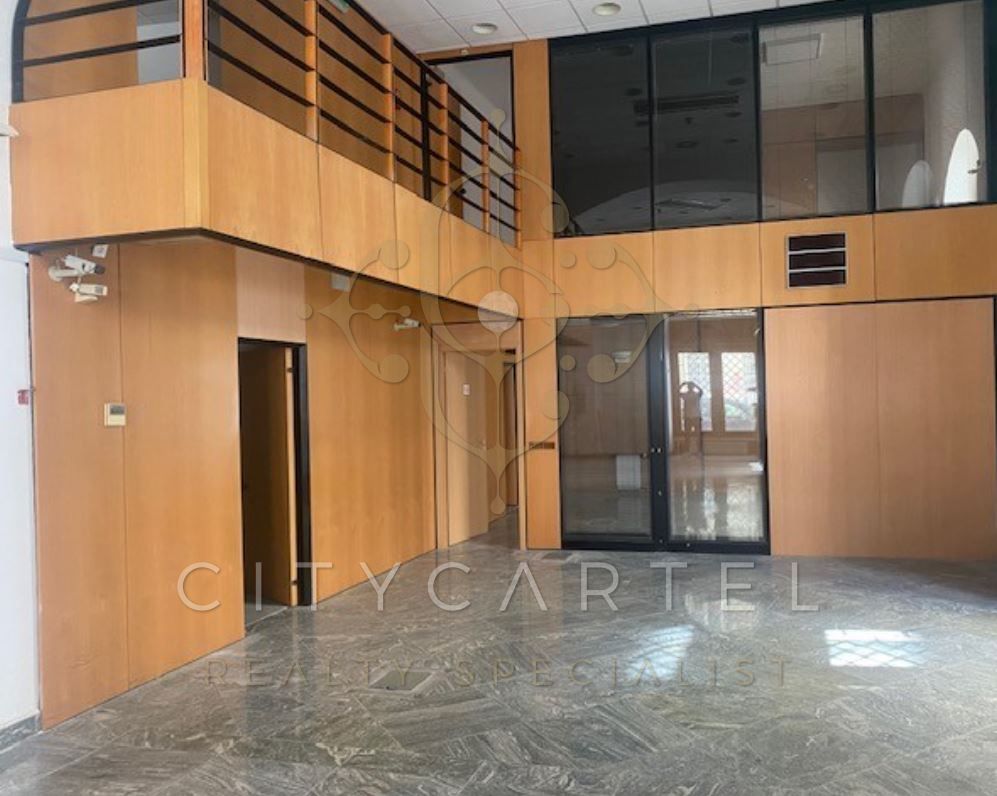 A fájl már létezik a célhelyen: import/kepek/vizjeles_5136069.jpg
Eladó üzlethelyiség Budapest, VI. kerület  702 m<sup>2</sup> 8000 EUR