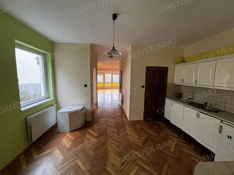 A fájl már létezik a célhelyen: import/kepek/vizjeles_5139017.jpg
Eladó Ikerházrész Kaposvár  121 m<sup>2</sup> 41.99 millió Ft