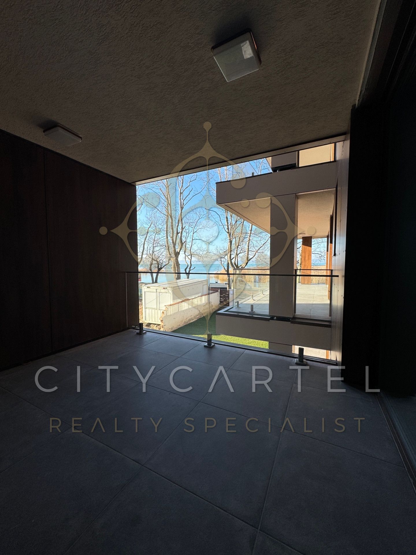 A fájl már létezik a célhelyen: import/kepek/vizjeles_5143619.jpg
For sale flat Siófok  48 m<sup>2</sup> 89.9 millió Ft