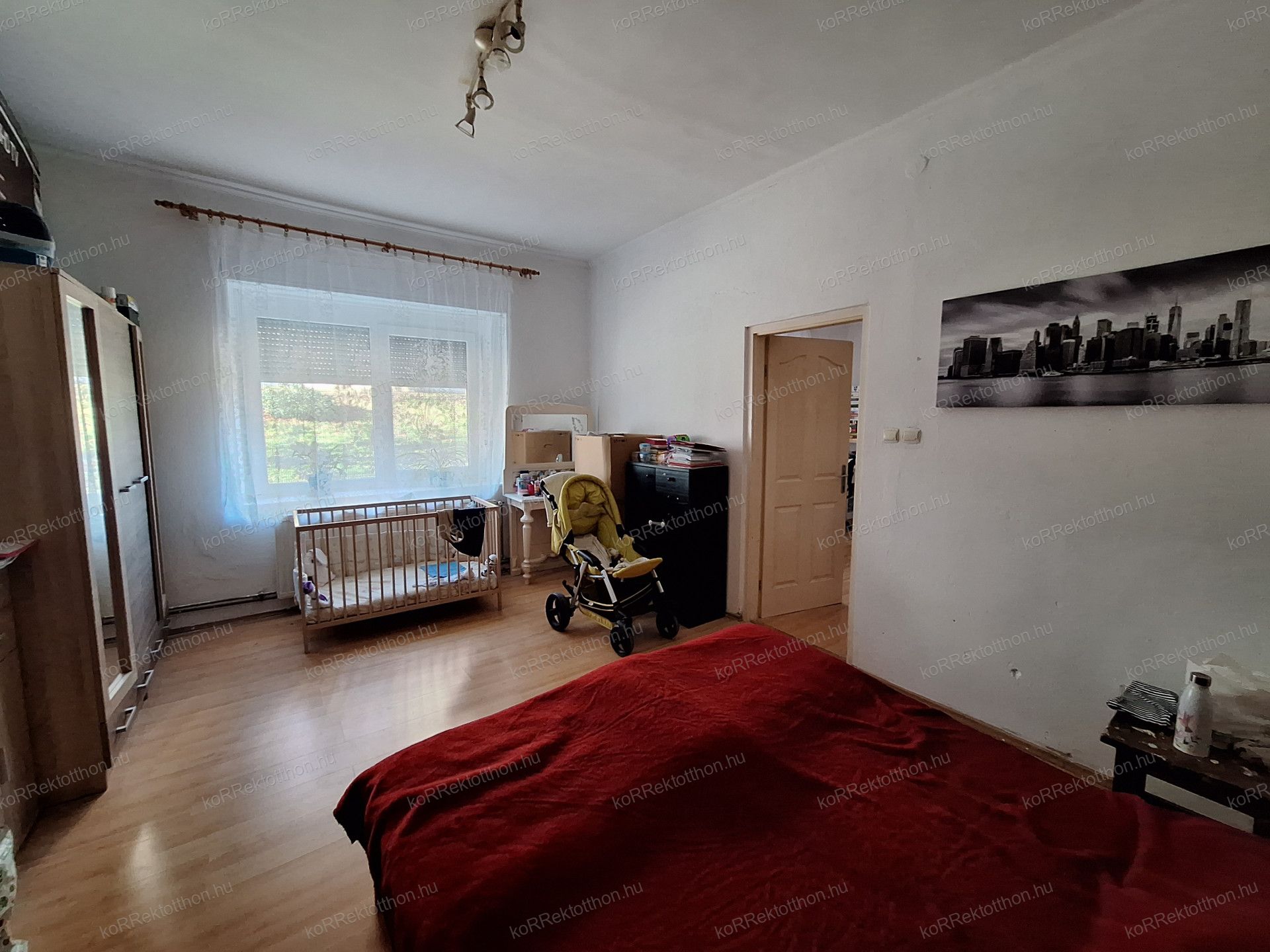 A fájl már létezik a célhelyen: import/kepek/vizjeles_5154434.jpg
Eladó Családi ház Jászjákóhalma  102 m<sup>2</sup> 24.99 millió Ft