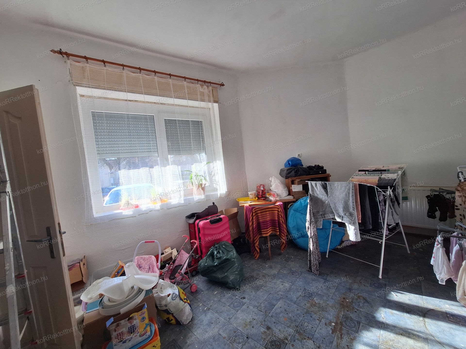 A fájl már létezik a célhelyen: import/kepek/vizjeles_5154435.jpg
Eladó Családi ház Jászjákóhalma  102 m<sup>2</sup> 24.99 millió Ft