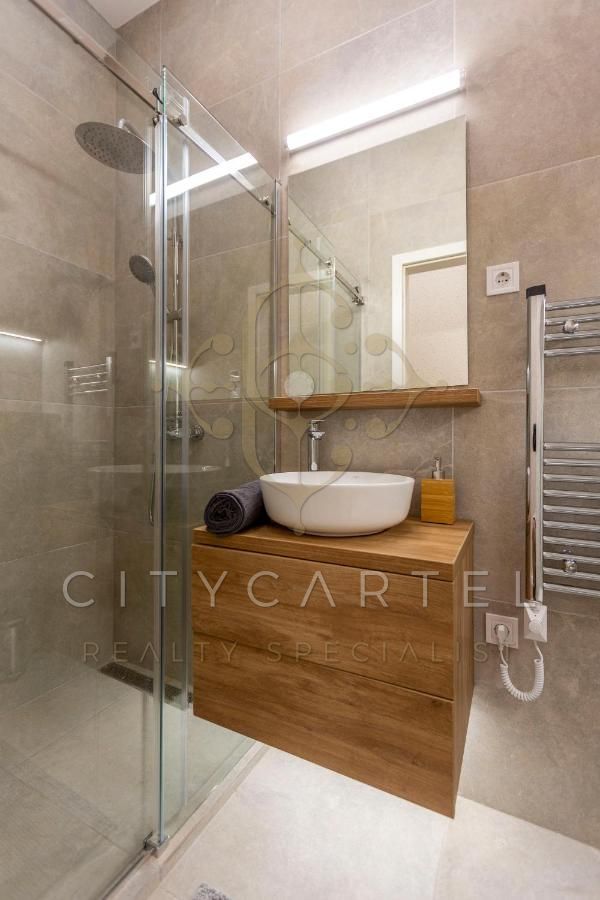 A fájl már létezik a célhelyen: import/kepek/vizjeles_5155544.jpg
Eladó Téglalakás Budapest, VII. kerület  73 m<sup>2</sup> 372000 EUR