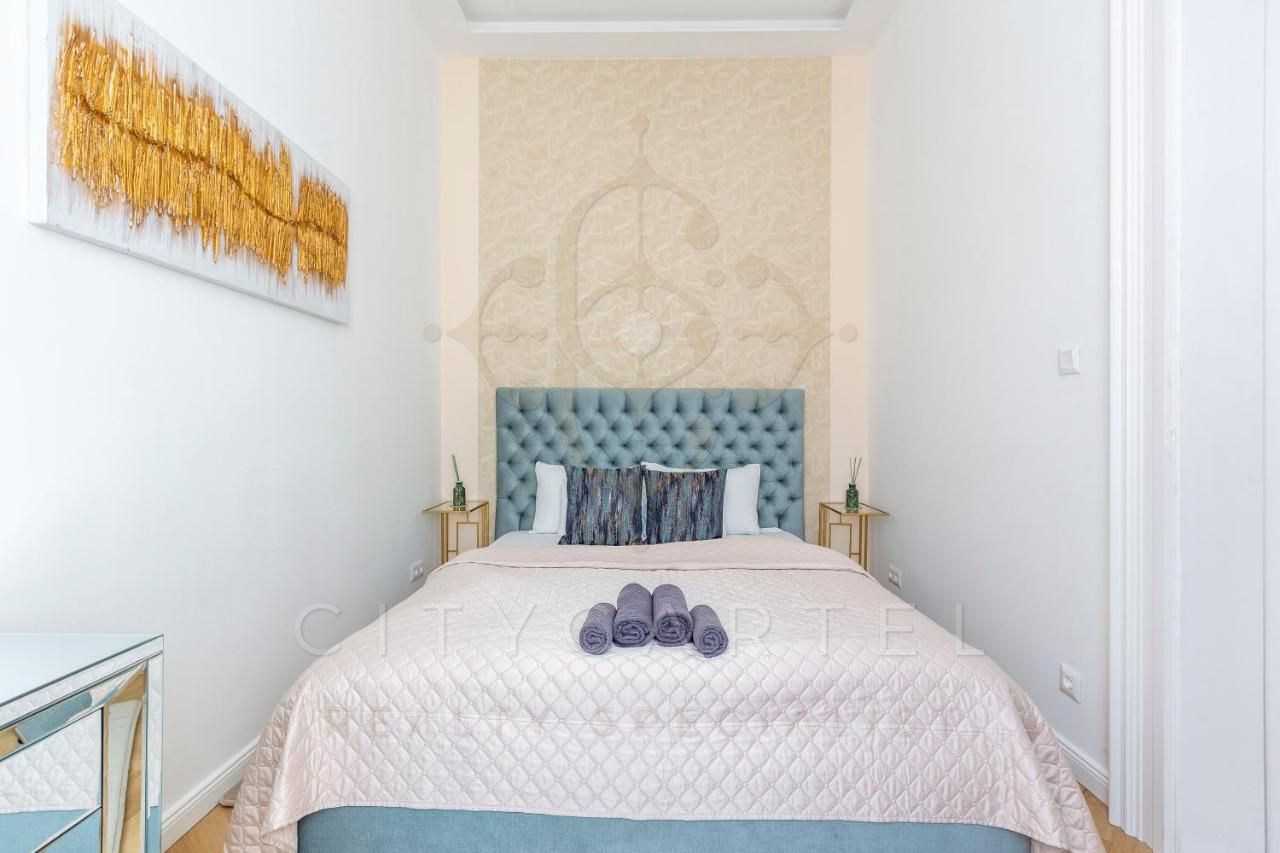 A fájl már létezik a célhelyen: import/kepek/vizjeles_5156371.jpg
Eladó Téglalakás Budapest, VI. kerület  91 m<sup>2</sup> 574000 EUR