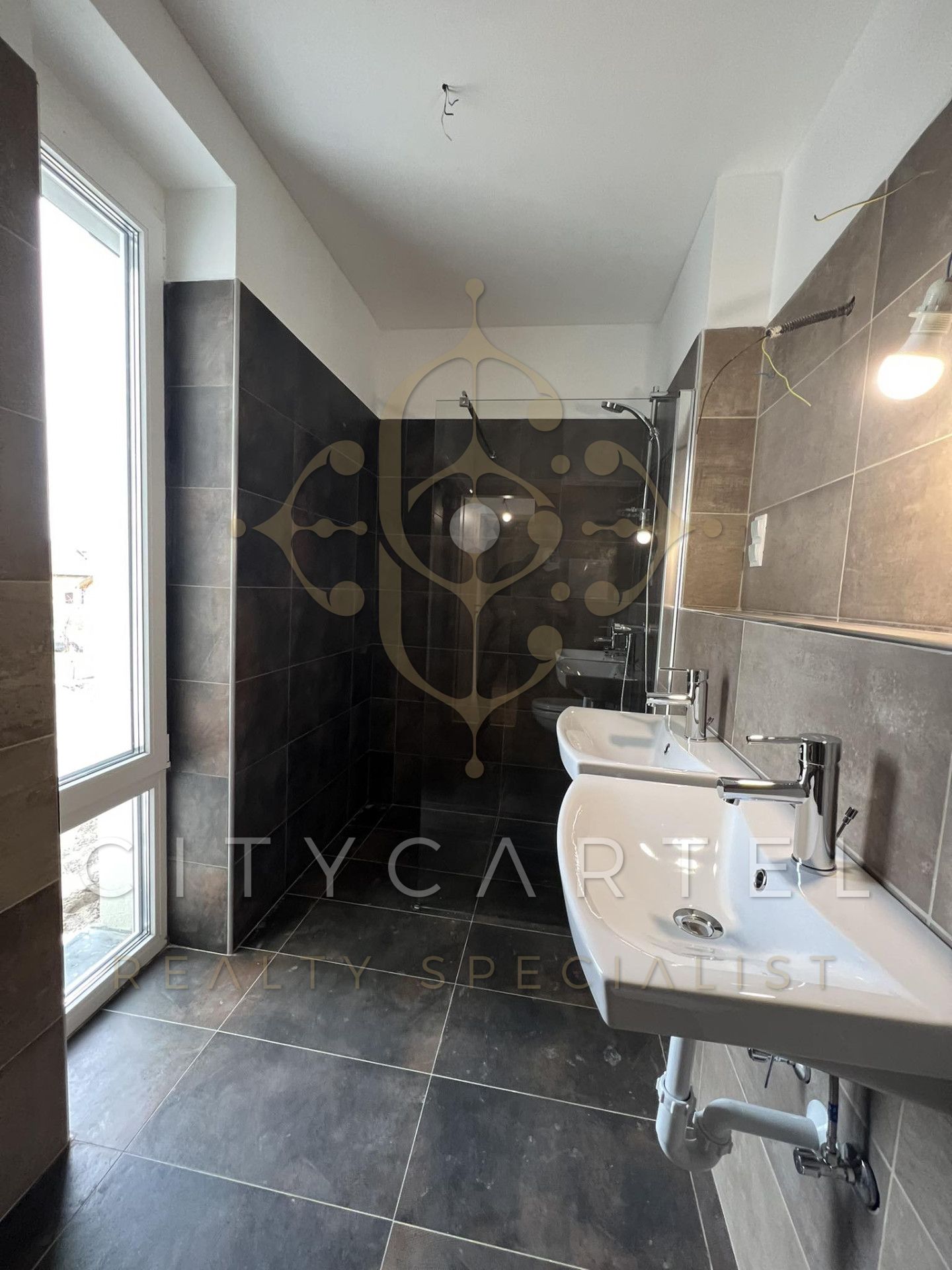 A fájl már létezik a célhelyen: import/kepek/vizjeles_5165871.jpg
For sale flat Balatonlelle  78 m<sup>2</sup> 109.9 millió Ft