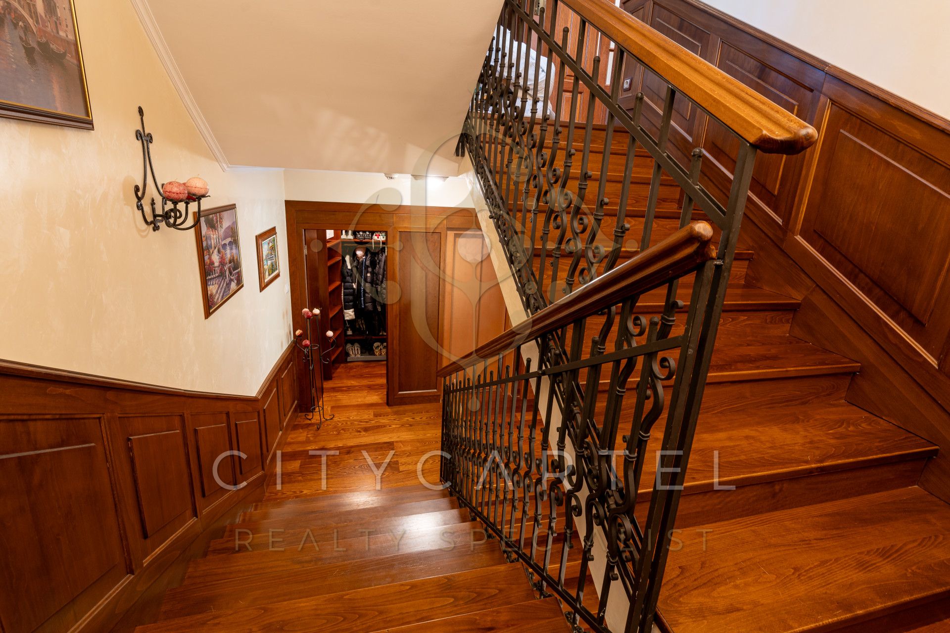 A fájl már létezik a célhelyen: import/kepek/vizjeles_5174374.jpg
Eladó Családi ház Budapest, XII. kerület  970 m<sup>2</sup> 990 millió Ft