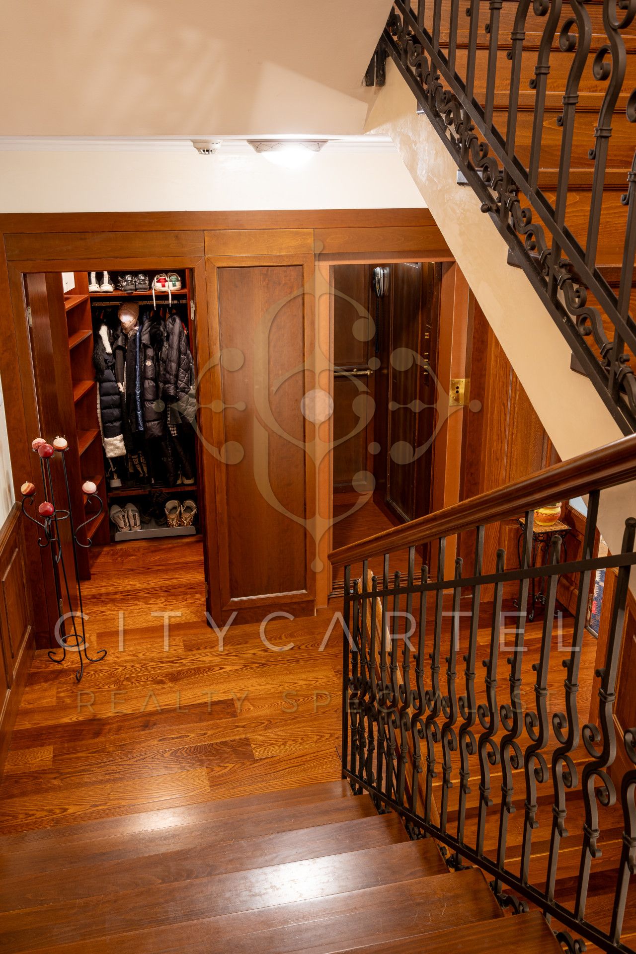 A fájl már létezik a célhelyen: import/kepek/vizjeles_5174376.jpg
Eladó Családi ház Budapest, XII. kerület  970 m<sup>2</sup> 990 millió Ft