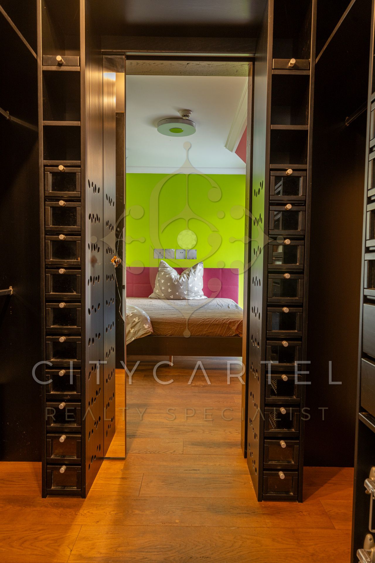 A fájl már létezik a célhelyen: import/kepek/vizjeles_5174386.jpg
Eladó Családi ház Budapest, XII. kerület  970 m<sup>2</sup> 990 millió Ft