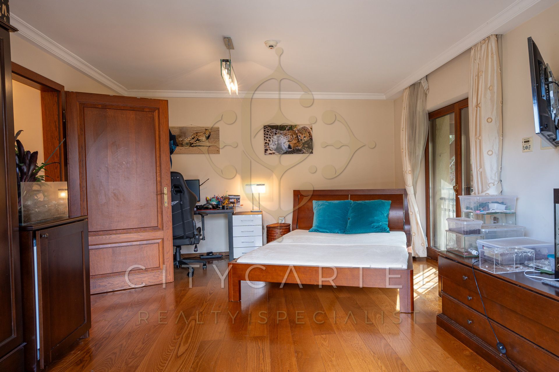 A fájl már létezik a célhelyen: import/kepek/vizjeles_5174387.jpg
Eladó Családi ház Budapest, XII. kerület  970 m<sup>2</sup> 990 millió Ft