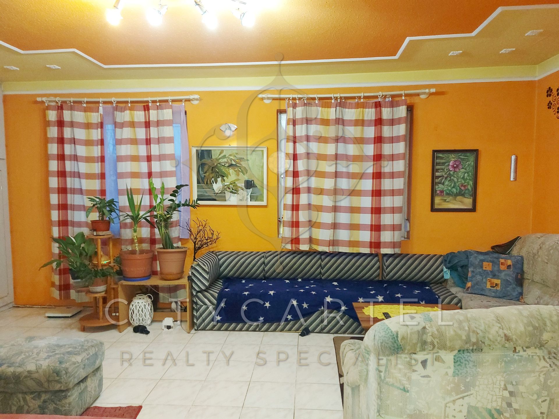 A fájl már létezik a célhelyen: import/kepek/vizjeles_5181051.jpg
For sale house Dunaföldvár  240 m<sup>2</sup> 51 millió Ft