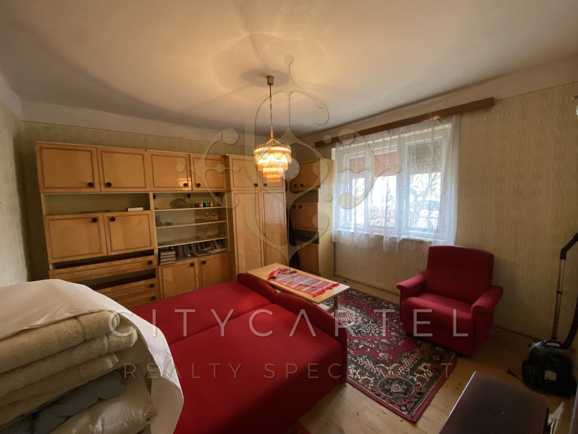 A fájl már létezik a célhelyen: import/kepek/vizjeles_5186579.jpg
Eladó Családi ház Balatonlelle  86 m<sup>2</sup> 59.9 millió Ft
