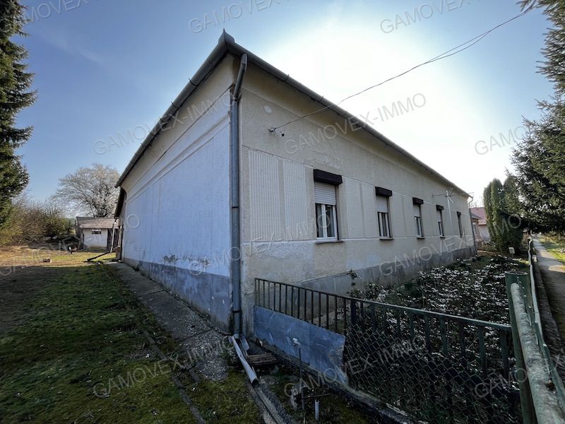 A fájl már létezik a célhelyen: import/kepek/vizjeles_5196246.jpg
Eladó Családi ház Felsőmocsolád  178 m<sup>2</sup> 24.99 millió Ft