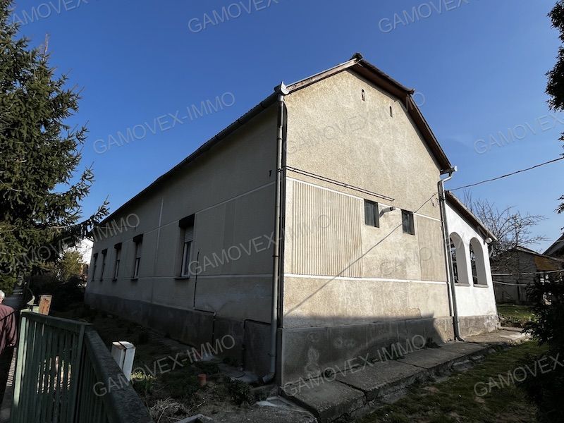 A fájl már létezik a célhelyen: import/kepek/vizjeles_5196247.jpg
Eladó Családi ház Felsőmocsolád  178 m<sup>2</sup> 24.99 millió Ft