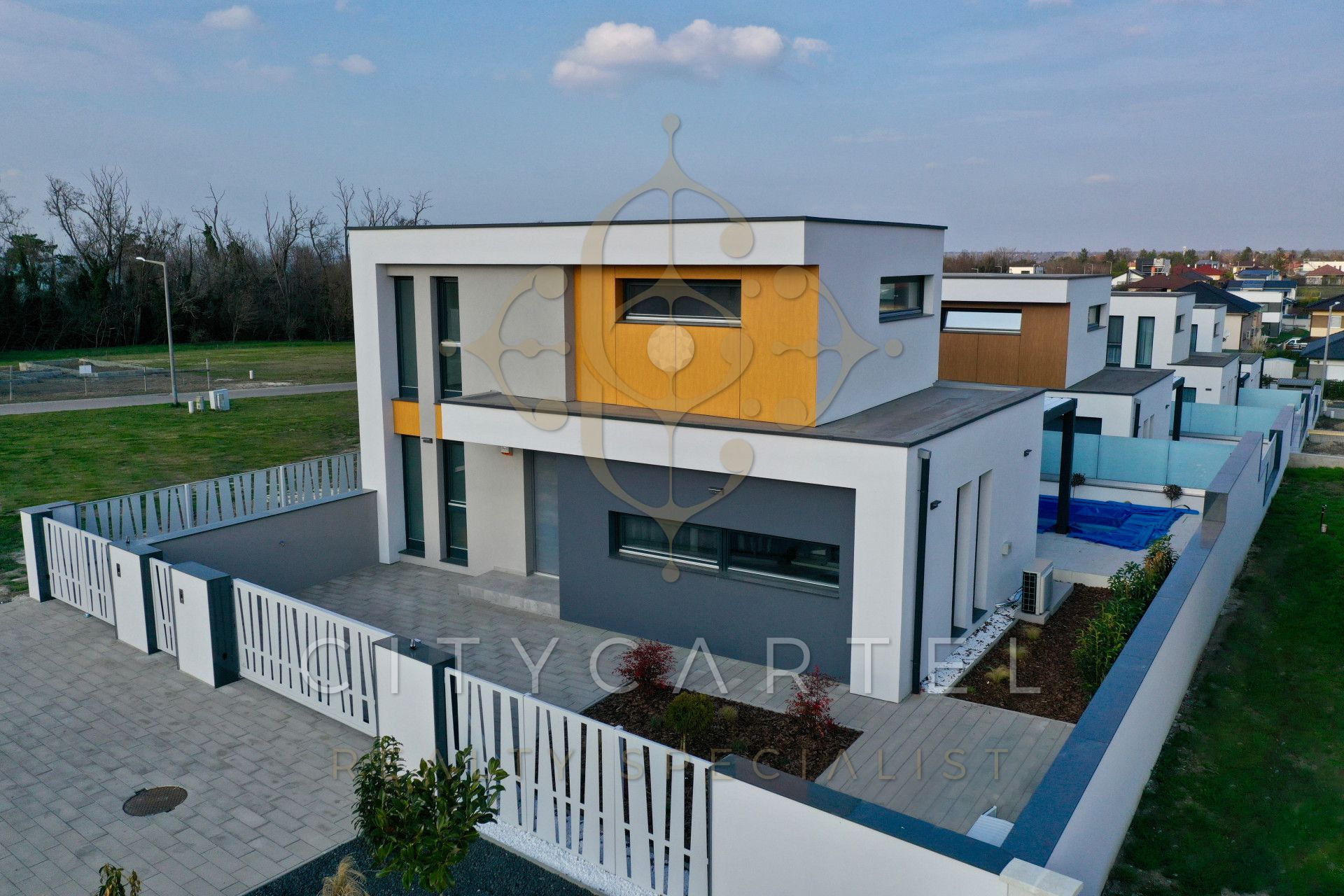 A fájl már létezik a célhelyen: import/kepek/vizjeles_5199002.jpg
Eladó Családi ház Siófok  121 m<sup>2</sup> 195 millió Ft