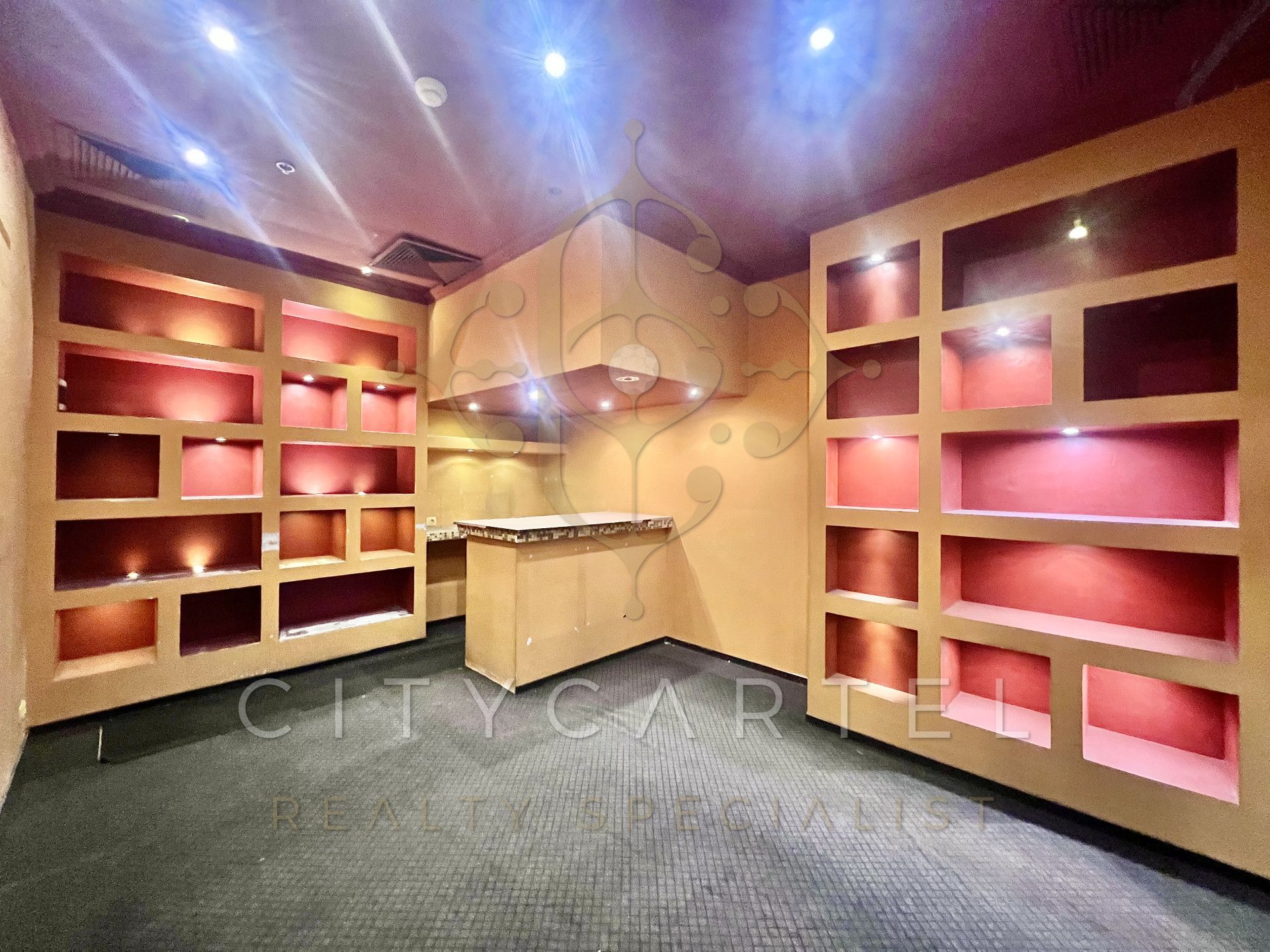 A fájl már létezik a célhelyen: import/kepek/vizjeles_5200069.jpg
For sale retail space Budapest, II. kerület  24 m<sup>2</sup> 0.28 millió Ft