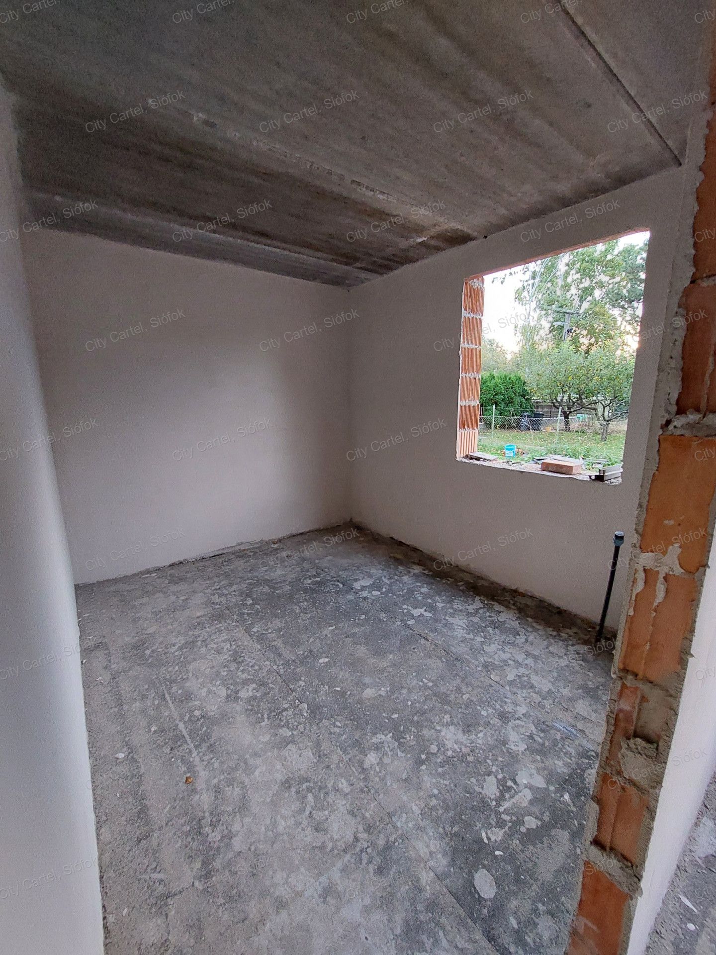 A fájl már létezik a célhelyen: import/kepek/vizjeles_5213692.jpg
For sale flat Siófok  68 m<sup>2</sup> 97.24 millió Ft