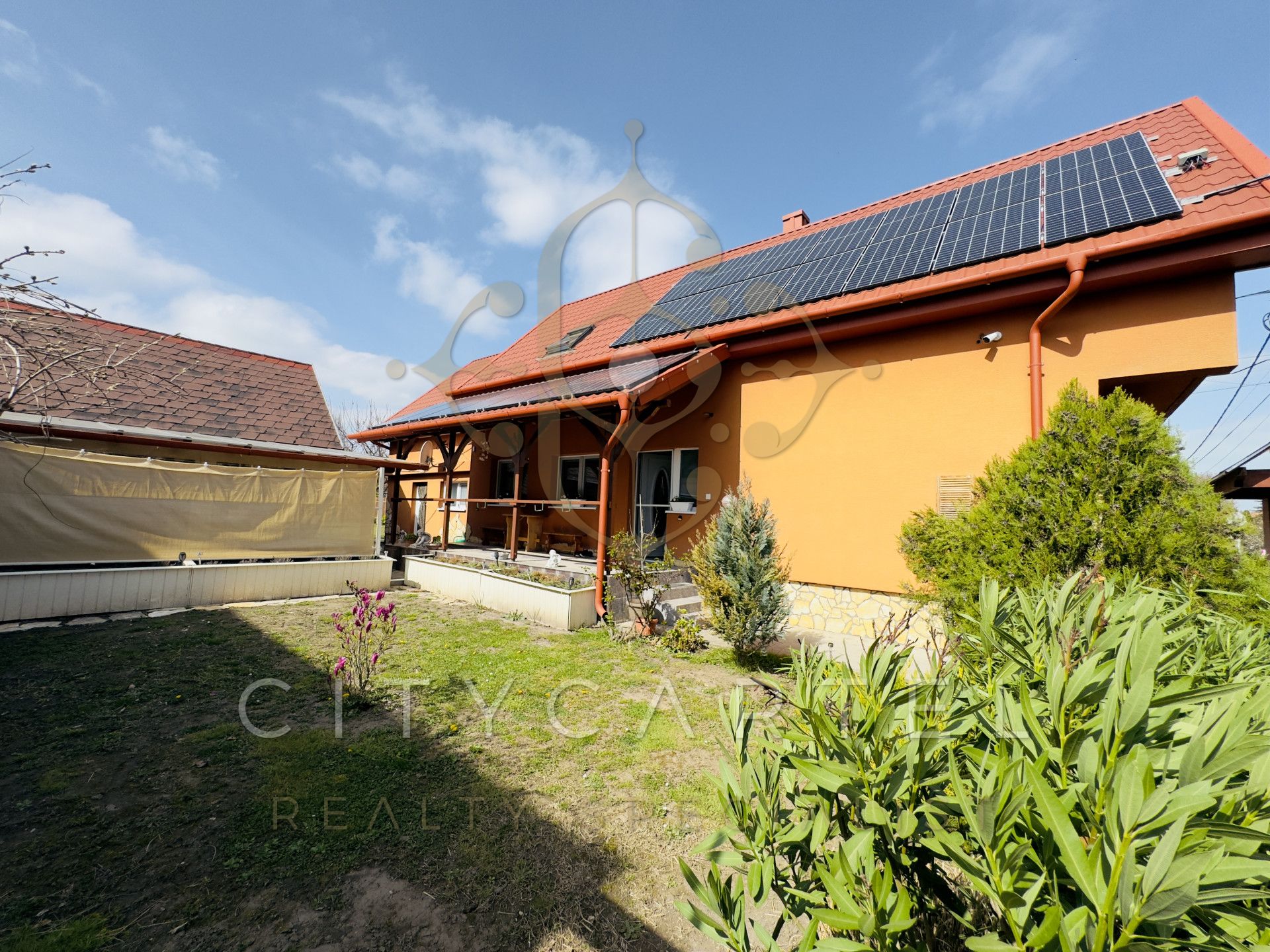 A fájl már létezik a célhelyen: import/kepek/vizjeles_5221786.jpg
Eladó Családi ház Siófok  138 m<sup>2</sup> 129.99 millió Ft