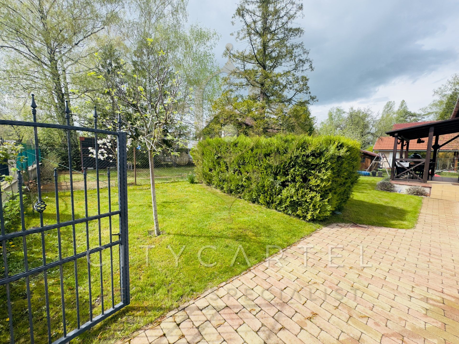A fájl már létezik a célhelyen: import/kepek/vizjeles_5225950.jpg
For sale recreational home, summer house Zamárdi  81 m<sup>2</sup> 134.99 millió Ft
