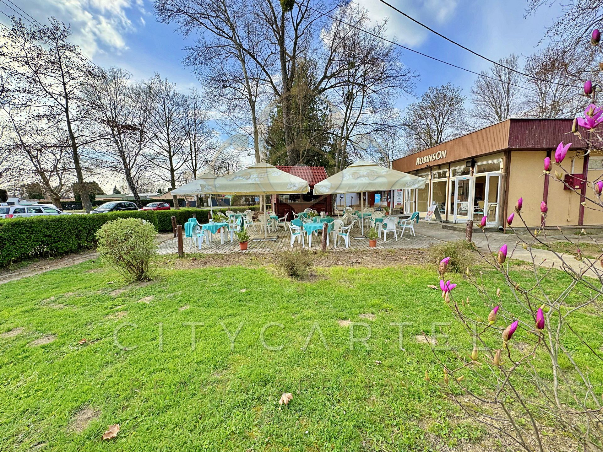 A fájl már létezik a célhelyen: import/kepek/vizjeles_5226177.jpg
Eladó Étterem, vendéglő, cukrászda Fadd  94 m<sup>2</sup> 87500 EUR