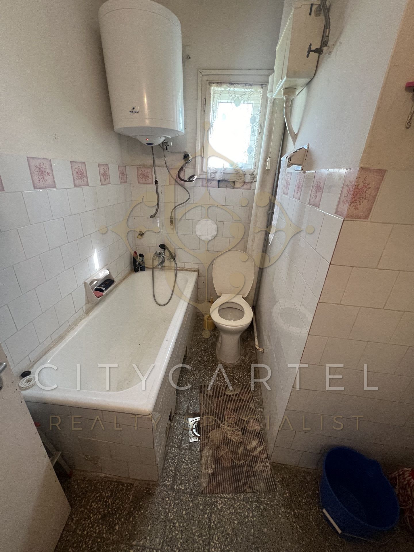 A fájl már létezik a célhelyen: import/kepek/vizjeles_5244734.jpg
Eladó Családi ház Fonyód  130 m<sup>2</sup> 59.999999 millió Ft