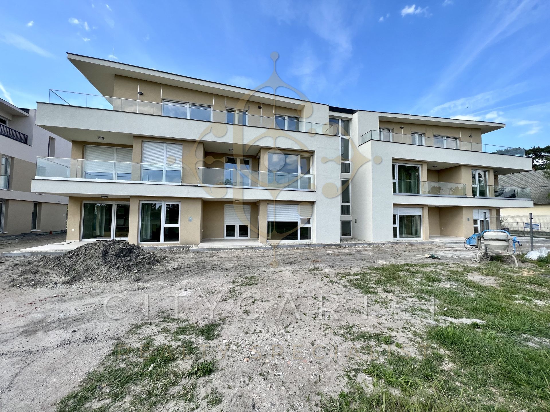 A fájl már létezik a célhelyen: import/kepek/vizjeles_5249091.jpg
For sale flat Balatonlelle  78 m<sup>2</sup> 109.9 millió Ft