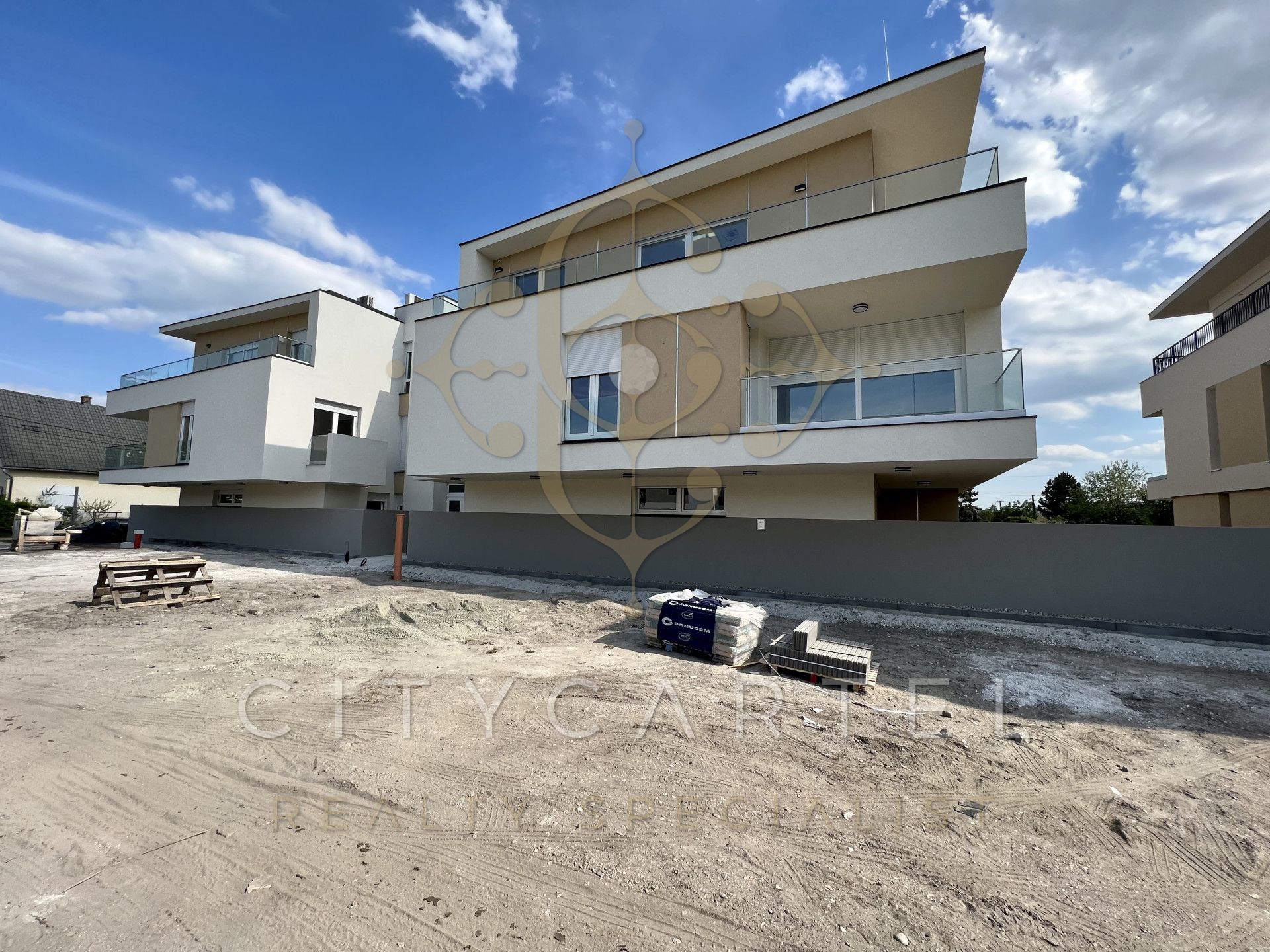 A fájl már létezik a célhelyen: import/kepek/vizjeles_5249093.jpg
For sale flat Balatonlelle  78 m<sup>2</sup> 109.9 millió Ft