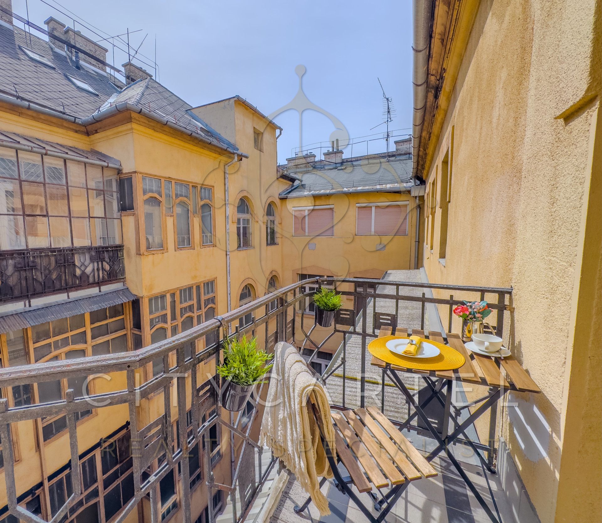 A fájl már létezik a célhelyen: import/kepek/vizjeles_5249360.jpg
Eladó Téglalakás Budapest, V. kerület  63 m<sup>2</sup> 300000 EUR