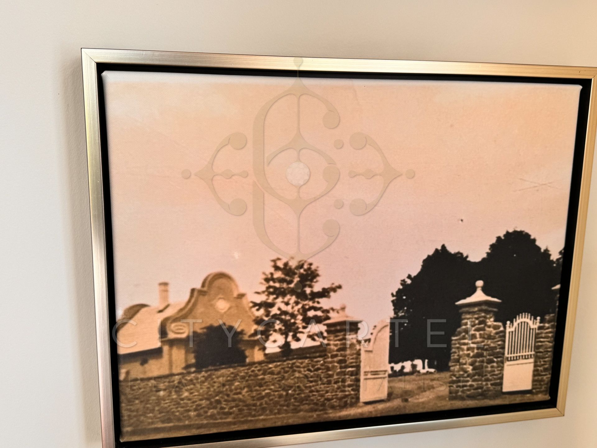A fájl már létezik a célhelyen: import/kepek/vizjeles_5251916.jpg
Eladó Villa, kastély, kúria Bér  1050 m<sup>2</sup> 3000000 EUR