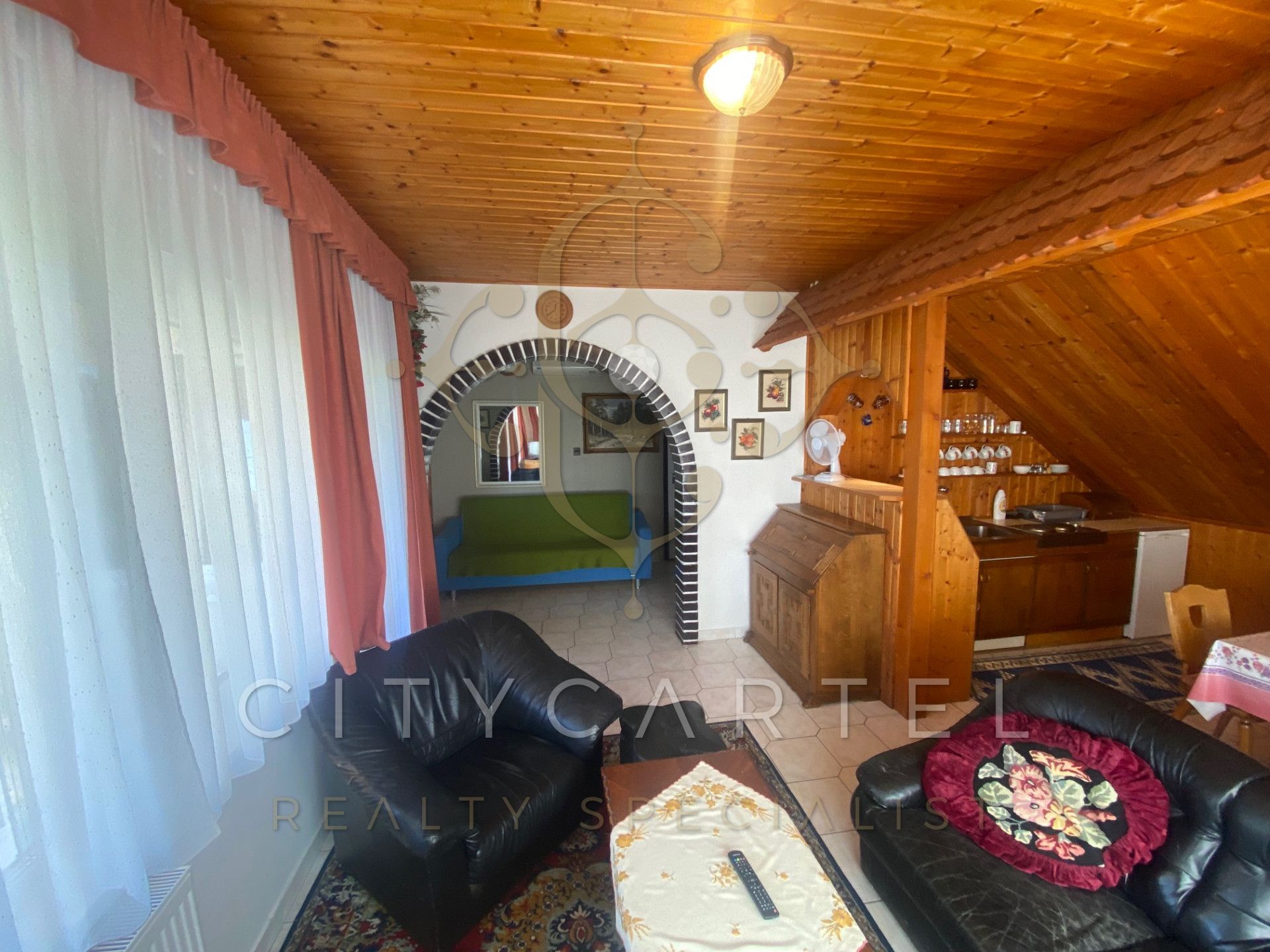 A fájl már létezik a célhelyen: import/kepek/vizjeles_5260054.jpg
Eladó Családi ház Balatonlelle  270 m<sup>2</sup> 139 millió Ft