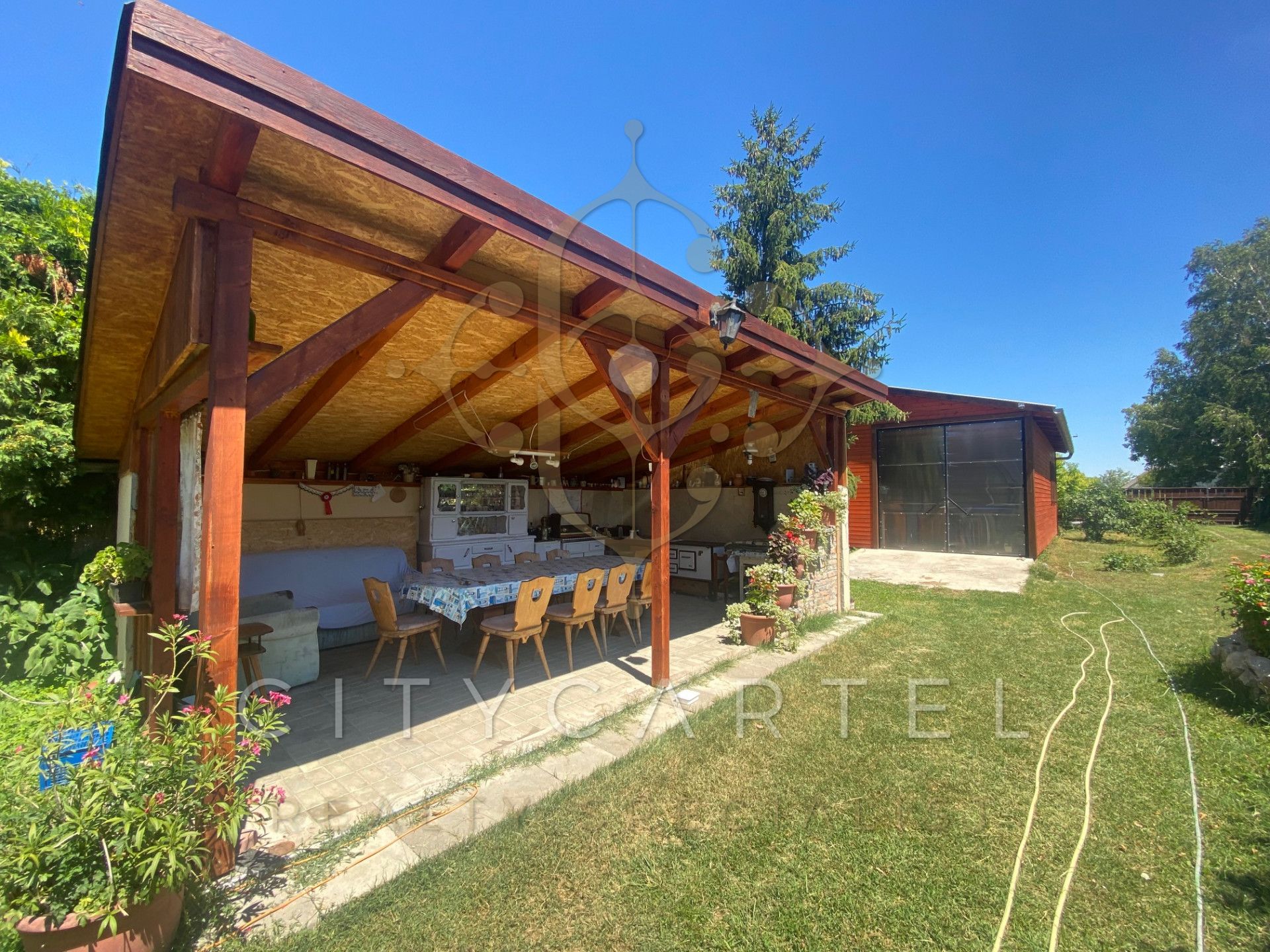 A fájl már létezik a célhelyen: import/kepek/vizjeles_5260072.jpg
Eladó Családi ház Balatonlelle  270 m<sup>2</sup> 139 millió Ft