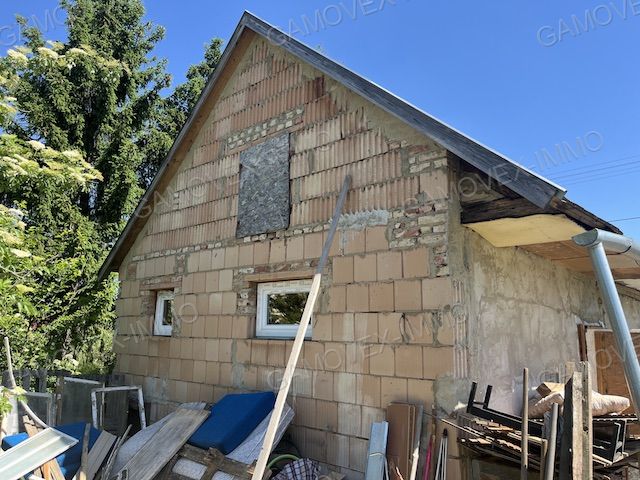 A fájl már létezik a célhelyen: import/kepek/vizjeles_5283421.jpg
Eladó Családi ház Gölle  37 m<sup>2</sup> 4.991 millió Ft